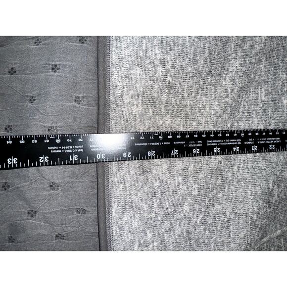 Iowa Hawkeyes 1/4 Zip Gray Men’s 2XL Pullover by Crable - Picture 7 of 7